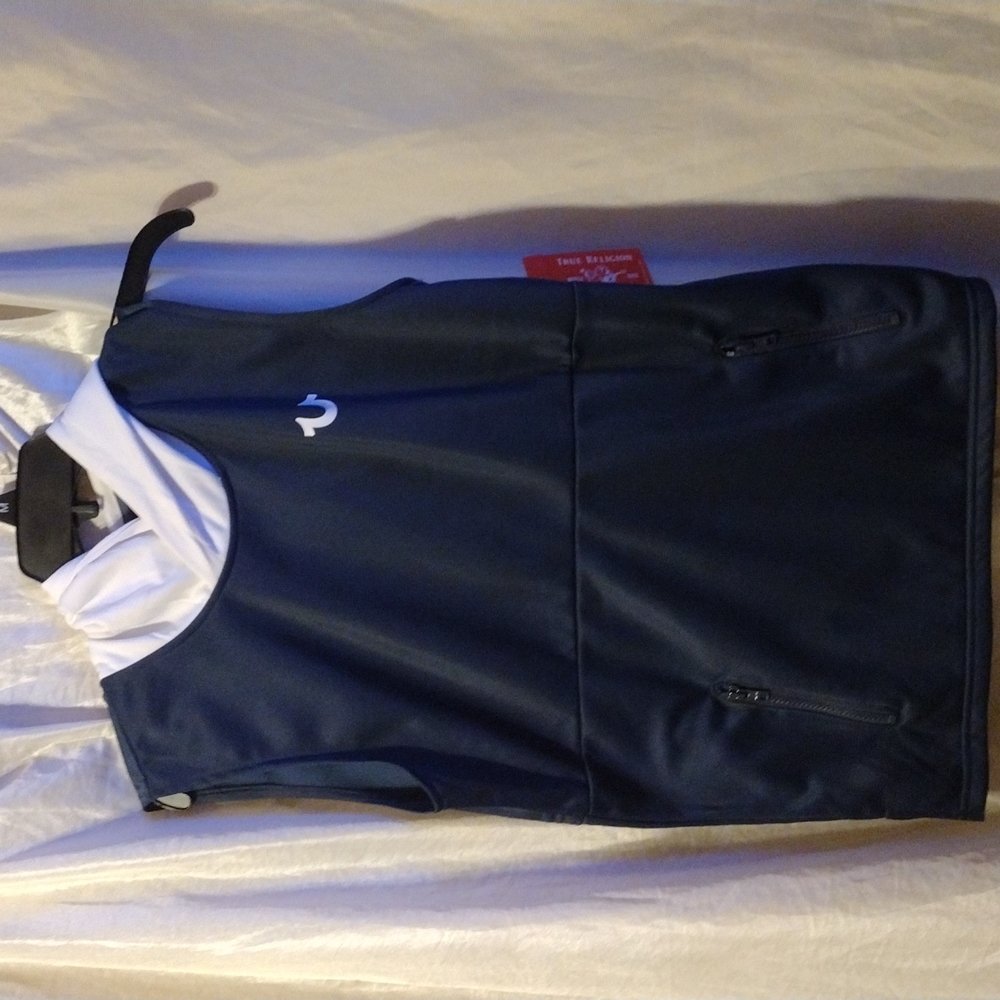 Boys hoodie sleeveless shirt size large